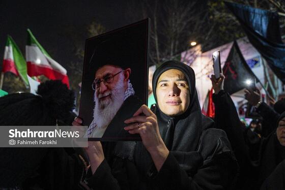 گزارش تصویری | تجمع مردم مشهد در سوگ رهبر انقلاب | بولوار احمد آباد