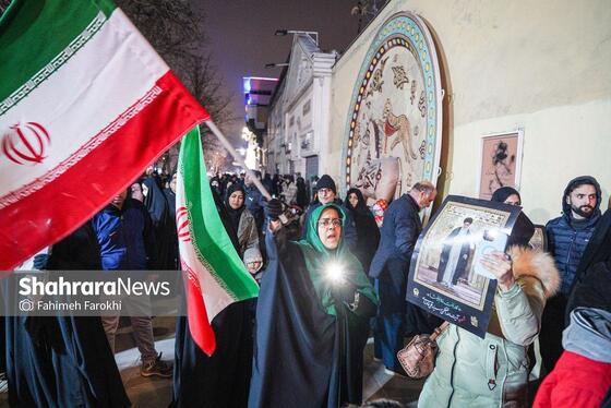 گزارش تصویری | تجمع مردم مشهد در سوگ رهبر انقلاب | بولوار احمد آباد