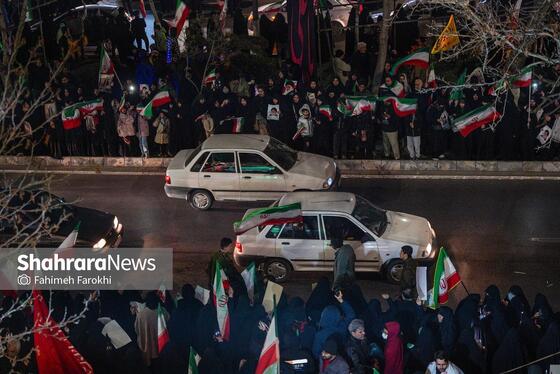گزارش تصویری | تجمع مردم مشهد در سوگ رهبر انقلاب | بولوار احمد آباد