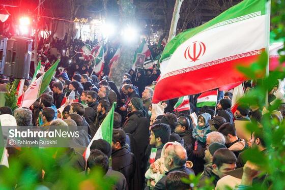گزارش تصویری | تجمع مردم مشهد در سوگ رهبر انقلاب | بولوار احمد آباد
