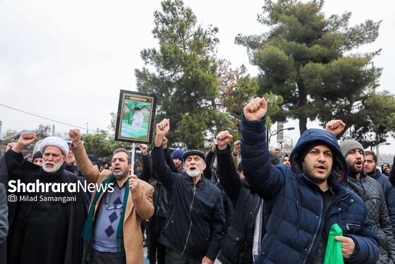 گزارش تصویری | تجمع دانشجویان مشهد در حمایت از پاسخ ایران به تجاوز آمریکایی - صهیونیستی به کشور (۱۲ اسفند ۱۴۰۴)