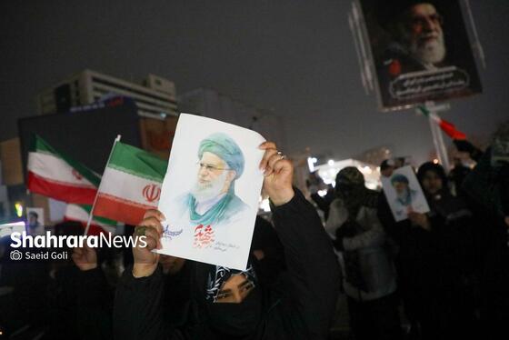 گزارش تصویری | مشهد ایستاده در کنار مدافعان وطن