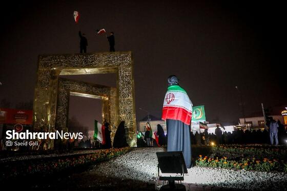 گزارش تصویری | مشهد ایستاده در کنار مدافعان وطن