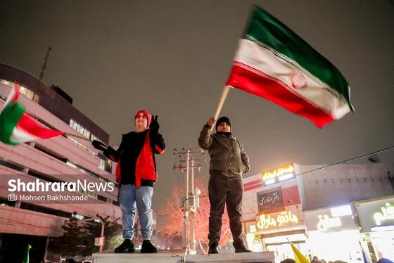 گزارش تصویری | مشهد ایستاده در کنار مدافعان وطن -۲