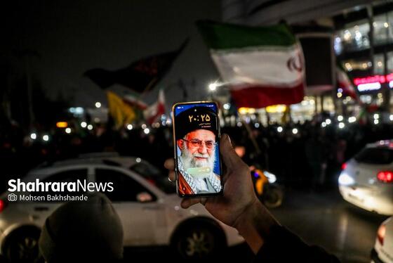 گزارش تصویری | مشهد ایستاده در کنار مدافعان وطن -۲