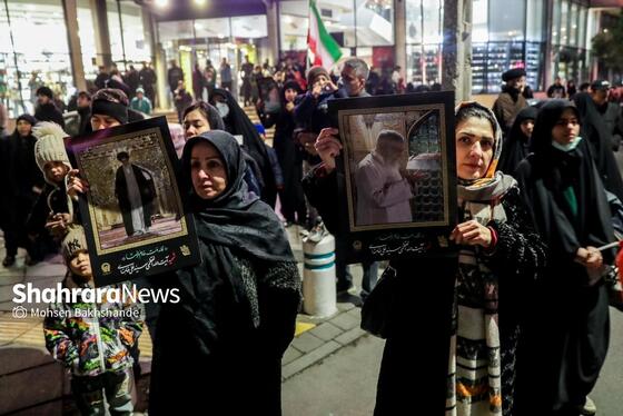 گزارش تصویری | مشهد ایستاده در کنار مدافعان وطن -۲