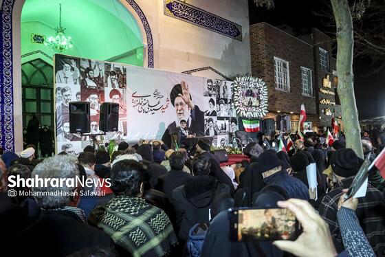 گزارش تصویری | مشهد ایستاده در کنار مدافعان وطن - ۳