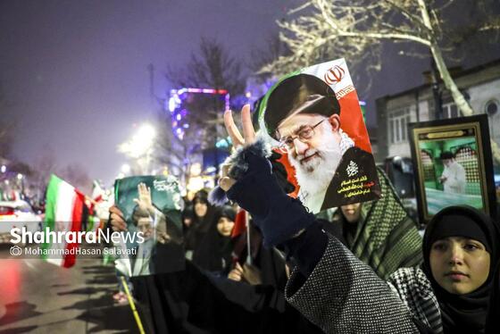 گزارش تصویری | مشهد ایستاده در کنار مدافعان وطن - ۳