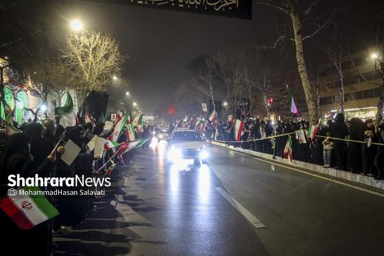 گزارش تصویری | مشهد ایستاده در کنار مدافعان وطن - ۳