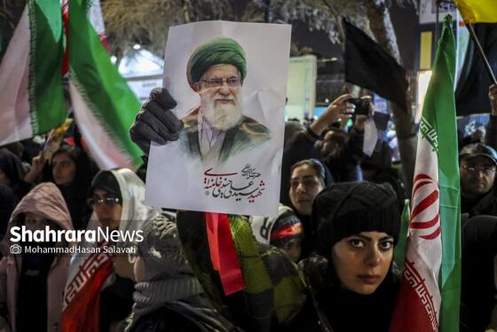 گزارش تصویری | مشهد ایستاده در کنار مدافعان وطن - ۳