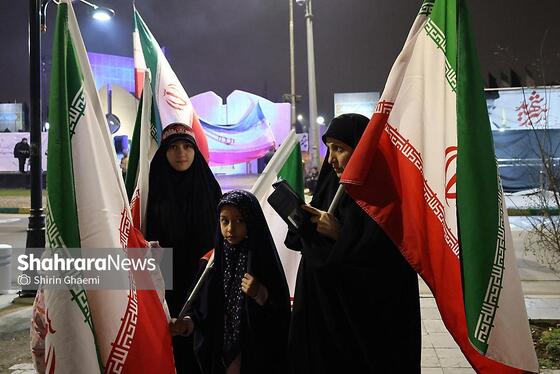 گزارش تصویری | مشهد ایستاده در کنار مدافعان وطن - ۴