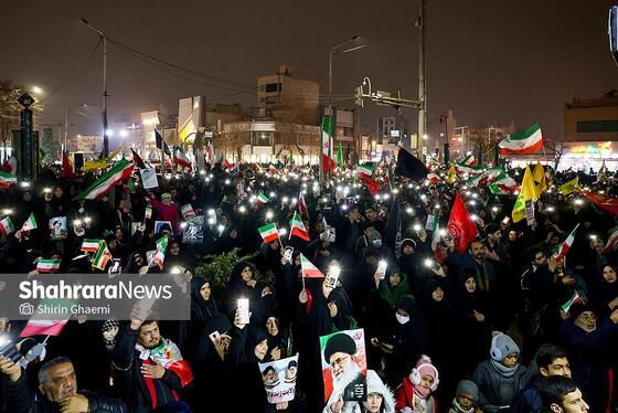 گزارش تصویری | مشهد ایستاده در کنار مدافعان وطن - ۴