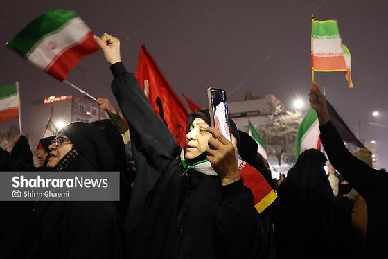 گزارش تصویری | مشهد ایستاده در کنار مدافعان وطن - ۴