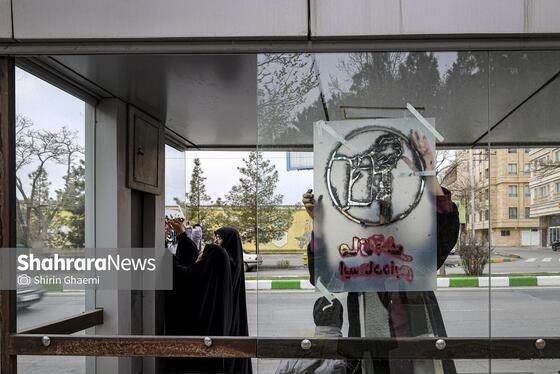 گزارش تصویری | فعالیت هنری دانشجویان و بانوان در سوگ رهبر شهید انقلاب