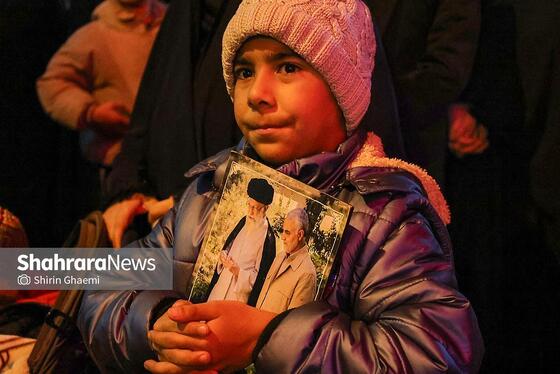 گزارش تصویری | حضور پرشور مردم مشهد در اجتماع خودجوش خونخواهی امام شهید امت ۲