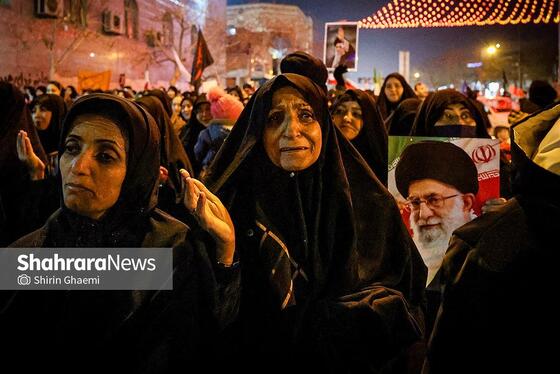 گزارش تصویری | حضور پرشور مردم مشهد در اجتماع خودجوش خونخواهی امام شهید امت ۲