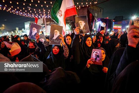 گزارش تصویری | حضور پرشور مردم مشهد در اجتماع خودجوش خونخواهی امام شهید امت ۲