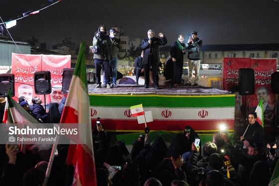 گزارش تصویری | حضور پرشور مردم مشهد در اجتماع خودجوش خونخواهی امام شهید امت ۳