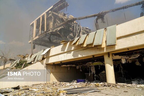 گزارش تصویری | تجاوز هوایی آمریکا و رژیم صهیونیستی به ورزشگاه ۱۲هزار نفری آزادی