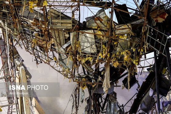 گزارش تصویری | تجاوز هوایی آمریکا و رژیم صهیونیستی به ورزشگاه ۱۲هزار نفری آزادی