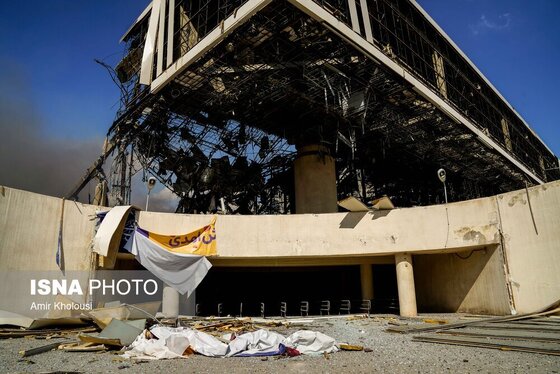 گزارش تصویری | تجاوز هوایی آمریکا و رژیم صهیونیستی به ورزشگاه ۱۲هزار نفری آزادی