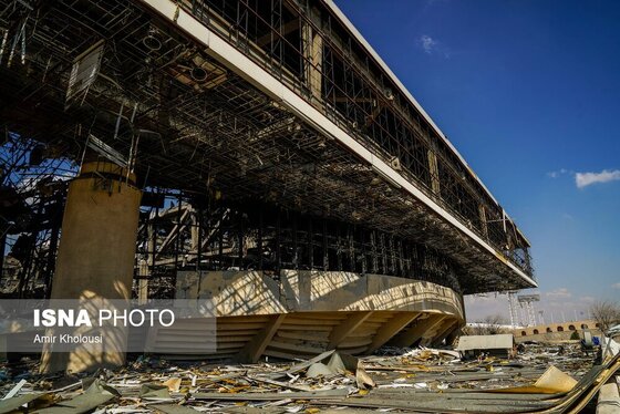 گزارش تصویری | تجاوز هوایی آمریکا و رژیم صهیونیستی به ورزشگاه ۱۲هزار نفری آزادی