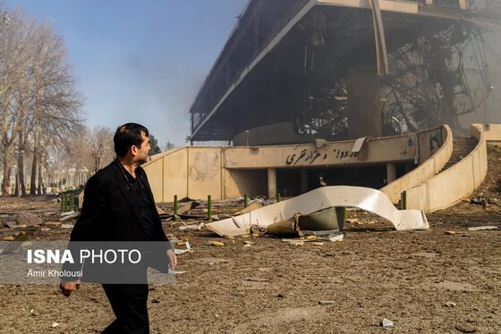 گزارش تصویری | تجاوز هوایی آمریکا و رژیم صهیونیستی به ورزشگاه ۱۲هزار نفری آزادی