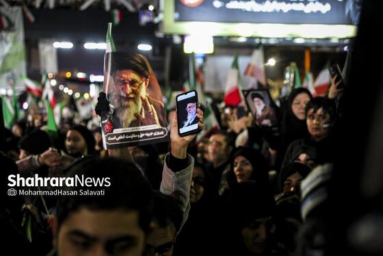 گزارش تصویری | اجتماع مردم مشهد در خونخواهی قائد امت در خیابان هاشمیه