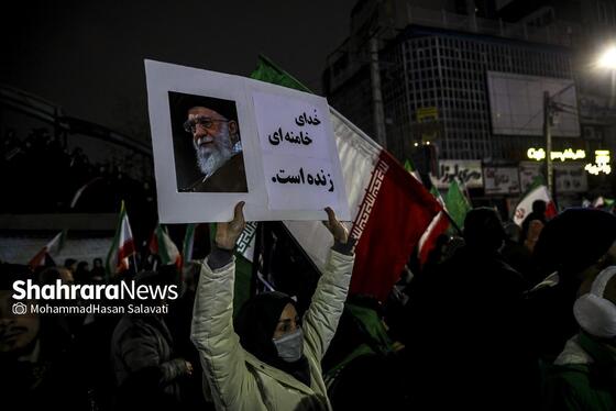 گزارش تصویری | اجتماع مردم مشهد در خونخواهی قائد امت در خیابان هاشمیه