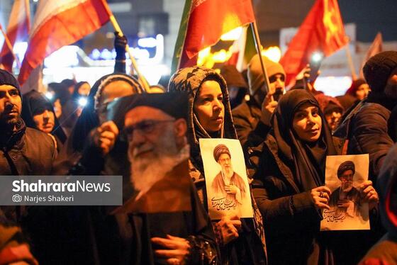 گزارش تصویری | حضور پرشور مردم مشهد در اجتماع خودجوش خونخواهی امام شهید امت در بلوار الهیه و میدان ولیعصر