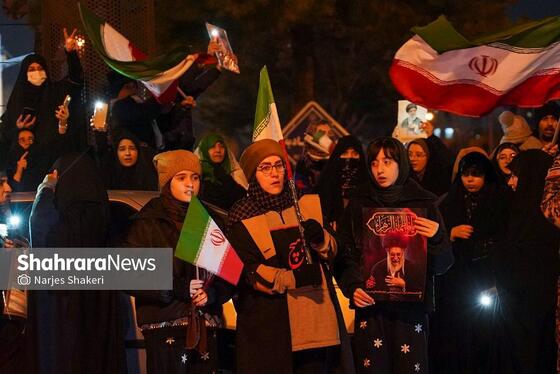 گزارش تصویری | حضور پرشور مردم مشهد در اجتماع خودجوش خونخواهی امام شهید امت در بلوار الهیه و میدان ولیعصر