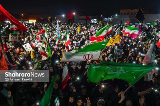 گزارش تصویری | خونخواهی رهبر شهید در میدان فجر مشهد