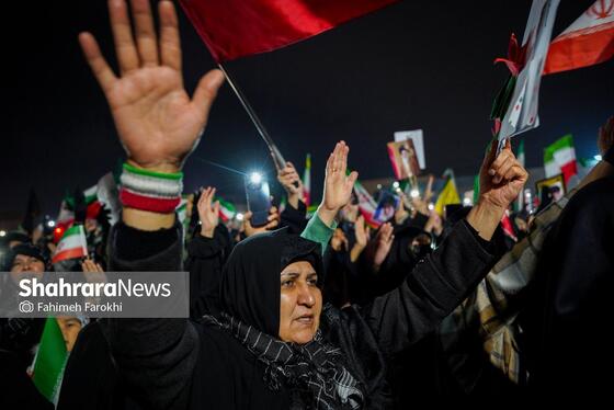 گزارش تصویری | خونخواهی رهبر شهید در میدان فجر مشهد