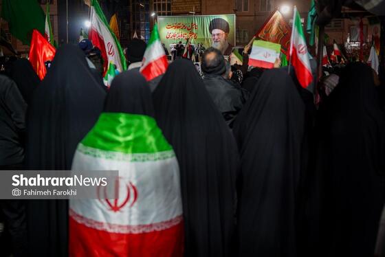 گزارش تصویری | خونخواهی رهبر شهید در میدان فجر مشهد