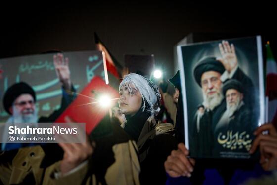 گزارش تصویری | خونخواهی رهبر شهید در میدان فجر مشهد