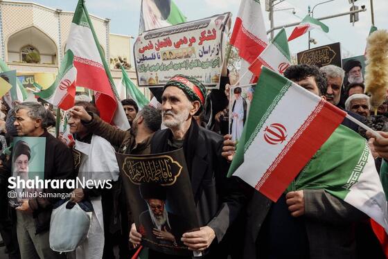 گزارش تصویری | خروش انقلابی نمازگزاران جمعه مشهد در محکومیت جنایات رژیم صهیونیستی و آمریکا