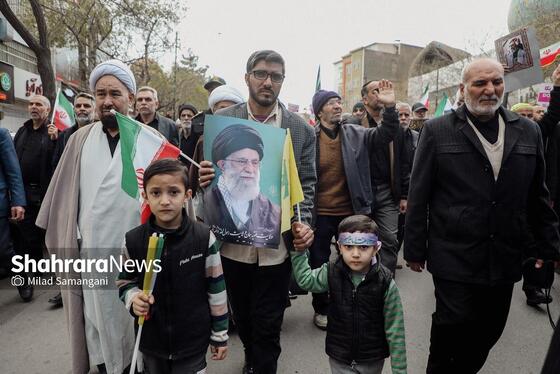 گزارش تصویری | خروش انقلابی نمازگزاران جمعه مشهد در محکومیت جنایات رژیم صهیونیستی و آمریکا