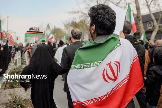 گزارش تصویری | خروش انقلابی نمازگزاران جمعه مشهد در محکومیت جنایات رژیم صهیونیستی و آمریکا