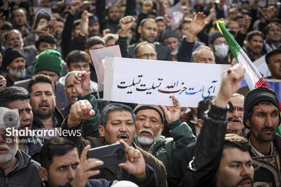 گزارش تصویری | اجتماع مهاجران افغانستانی در سوگ امام امت در محله گلشهر مشهد