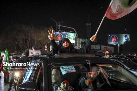 گزارش تصویری | حضور پرشور مردم مشهد در خون‌خواهی امام شهید و حمایت از نیرو‌های مسلح (۱۵ اسفند ۱۴۰۴)