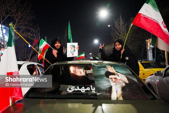 گزارش تصویری | رژه خودرویی مردم مشهد در ششمین شب از حضور پرشور در خیابان‌ها (۲)