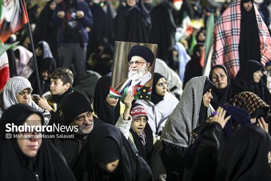 گزارش تصویری | مراسم احیای شب نوزدهم رمضان ۱۴۰۴ در خیابان‌های مشهد