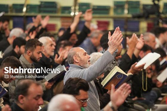 گزارش تصویری | مراسم احیای اولین شب قدر در حرم مطهر امام رضا (ع)