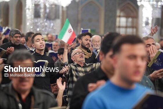 گزارش تصویری | مراسم احیای اولین شب قدر در حرم مطهر امام رضا (ع)