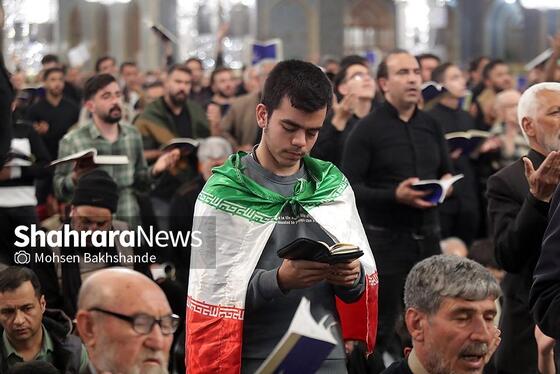 گزارش تصویری | مراسم احیای اولین شب قدر در حرم مطهر امام رضا (ع)