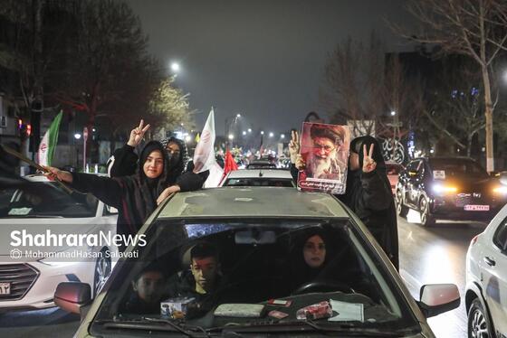 گزارش تصویری | واکنش مردم مشهد به خبر انتخاب آیت‌الله سیدمجتبی خامنه‌ای به عنوان سومین رهبر انقلاب اسلامی ایران