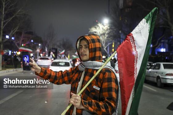 گزارش تصویری | واکنش مردم مشهد به خبر انتخاب آیت‌الله سیدمجتبی خامنه‌ای به عنوان سومین رهبر انقلاب اسلامی ایران