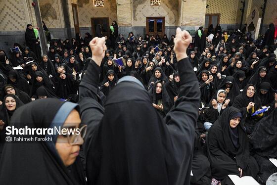 گزارش تصویری | مراسم احیا ویژه ناشنوایان در شب‌ نوزدهم ماه مبارک رمضان در حرم مطهر رضوی