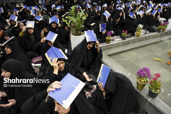 گزارش تصویری | مراسم احیا ویژه ناشنوایان در شب‌ نوزدهم ماه مبارک رمضان در حرم مطهر رضوی