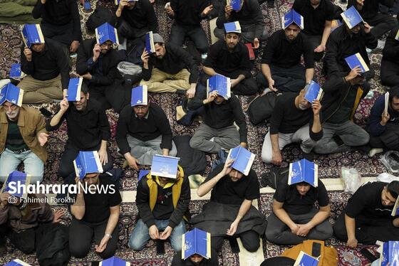 گزارش تصویری | مراسم احیا ویژه ناشنوایان در شب‌ نوزدهم ماه مبارک رمضان در حرم مطهر رضوی